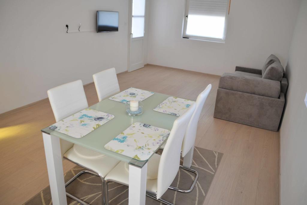 Ivan Apartment Murter Esterno foto